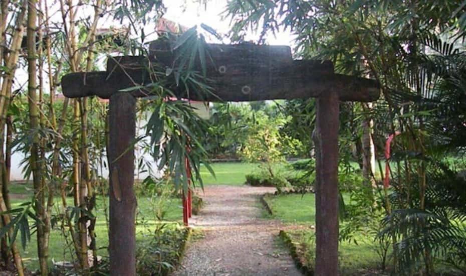 Seawoods Beach Hotel Dahanu Exterior photo